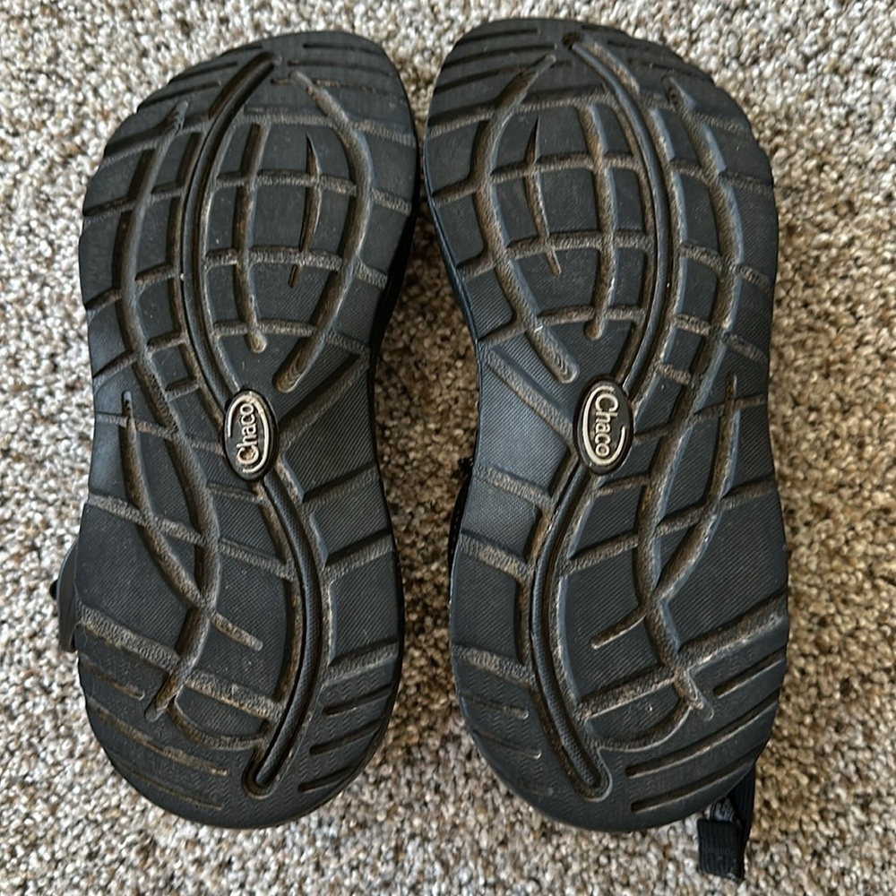 CHACO ZX/2 Zvolve WOMEN Size 7 Strappy Toe Loop Dark Dash, EEUC - Picture 4 of 8